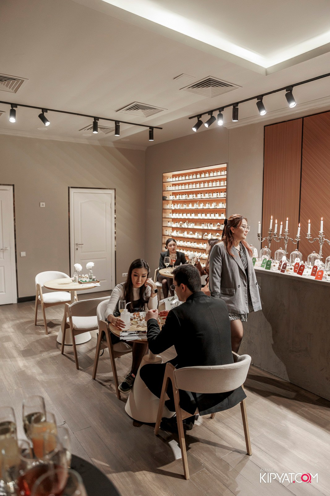 ОТКРЫТИЕ ПАРФЮМЕРНОГО ДОМА MAISON PERFUME. КИПЯТКОМ АЛМАТЫ!