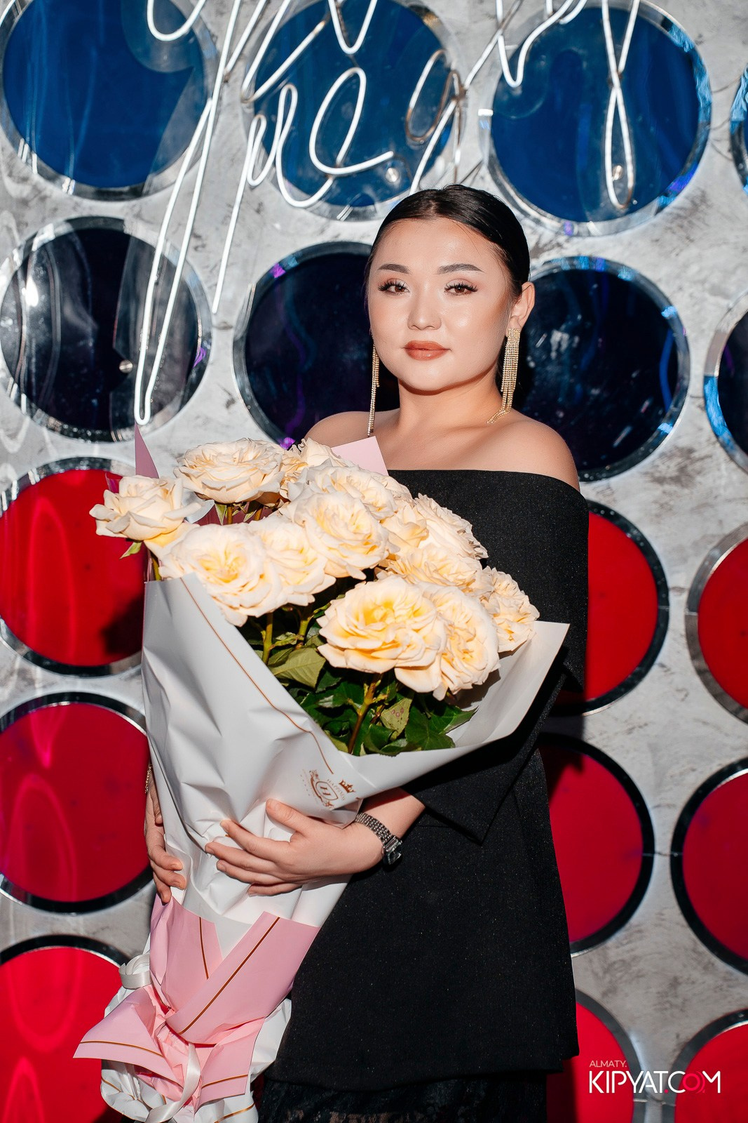 УХО И МЕДВЕДЬ НА ГАГАРИНА. КИПЯТКОМ АЛМАТЫ! Фотосъемка мероприятий в Алматы