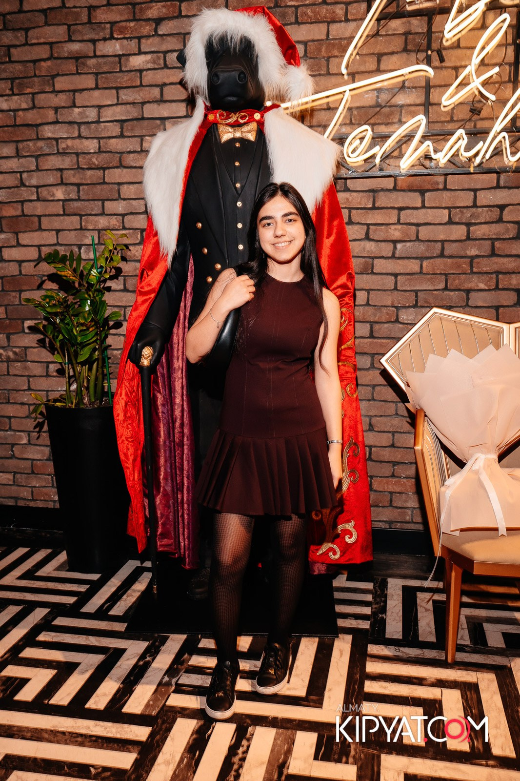 ZIYAFET MEAT HOUSE. КИПЯТКОМ АЛМАТЫ!