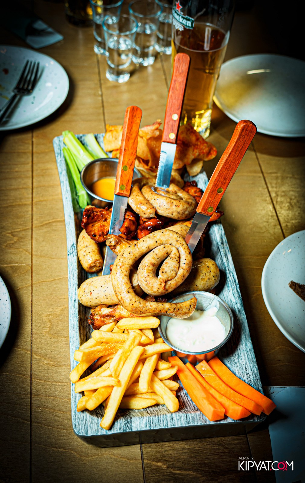 ПИНТА MEGA ALMA-ATA. КИПЯТКОМ АЛМАТЫ!