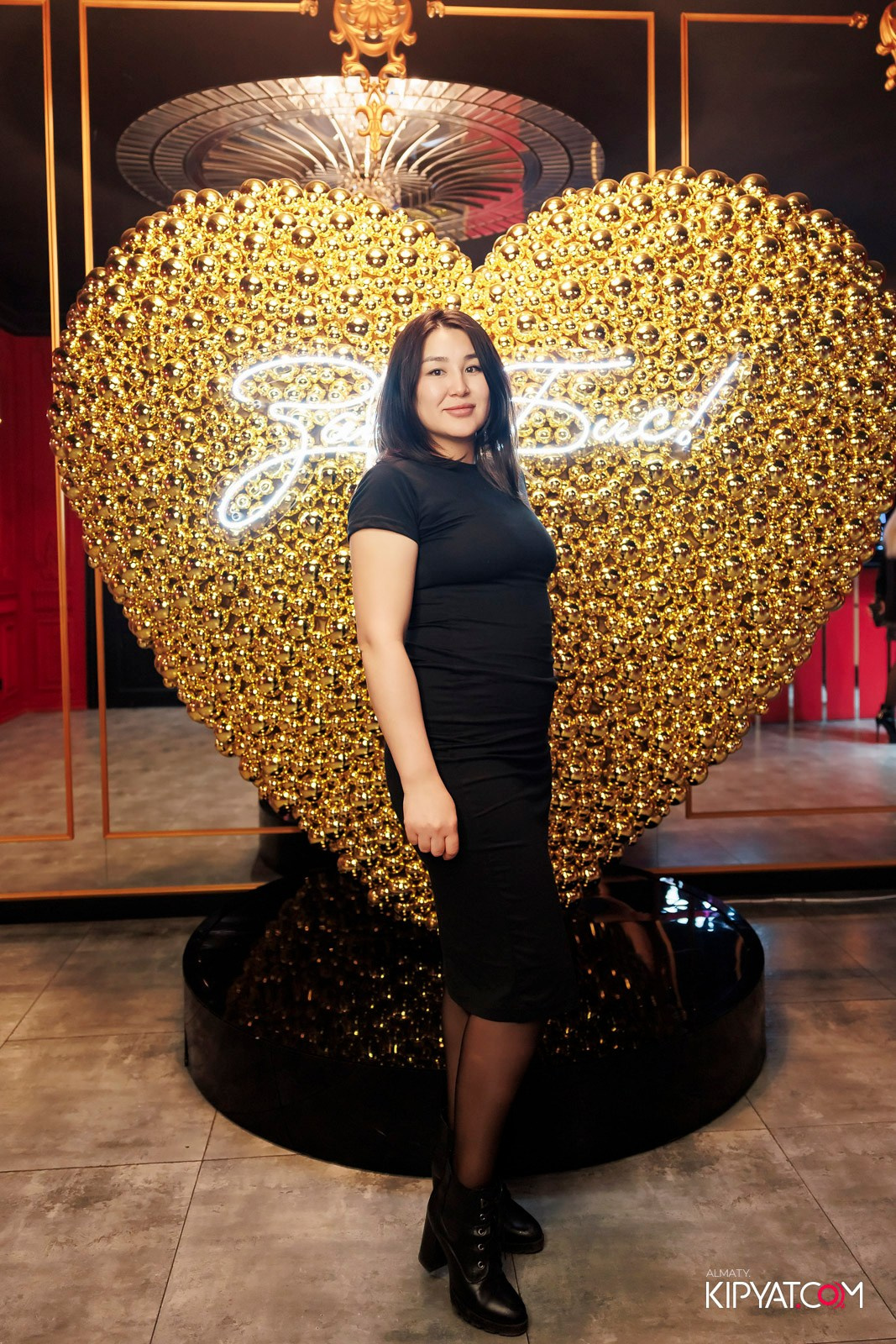 ЗАЯ, НА БИС. КИПЯТКОМ АЛМАТЫ! Фотосъемка мероприятий в Алматы