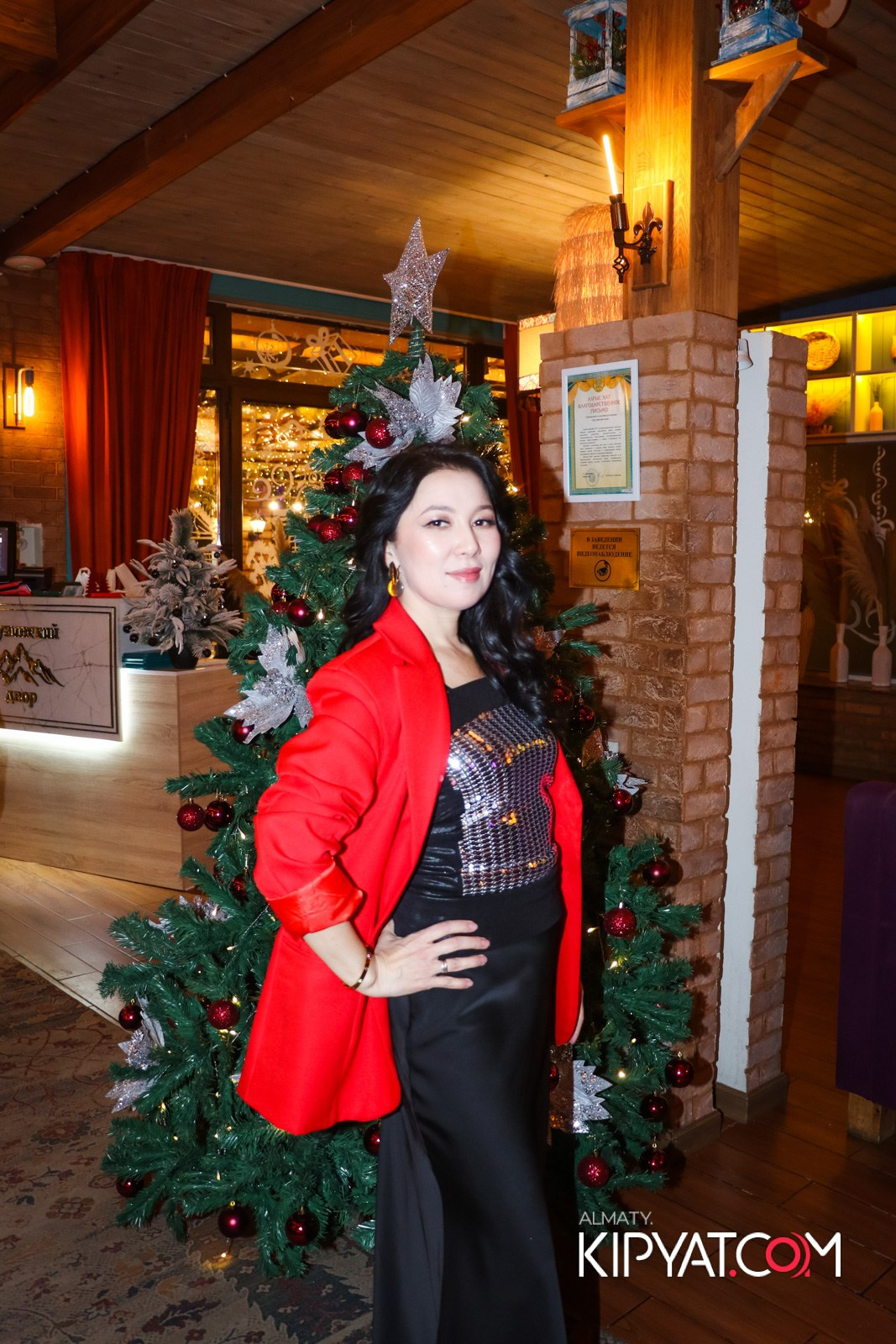 ГРУЗИНСКИЙ ДВОР НА КАБАНБАЙ БАТЫРА. КИПЯТКОМ АЛМАТЫ!