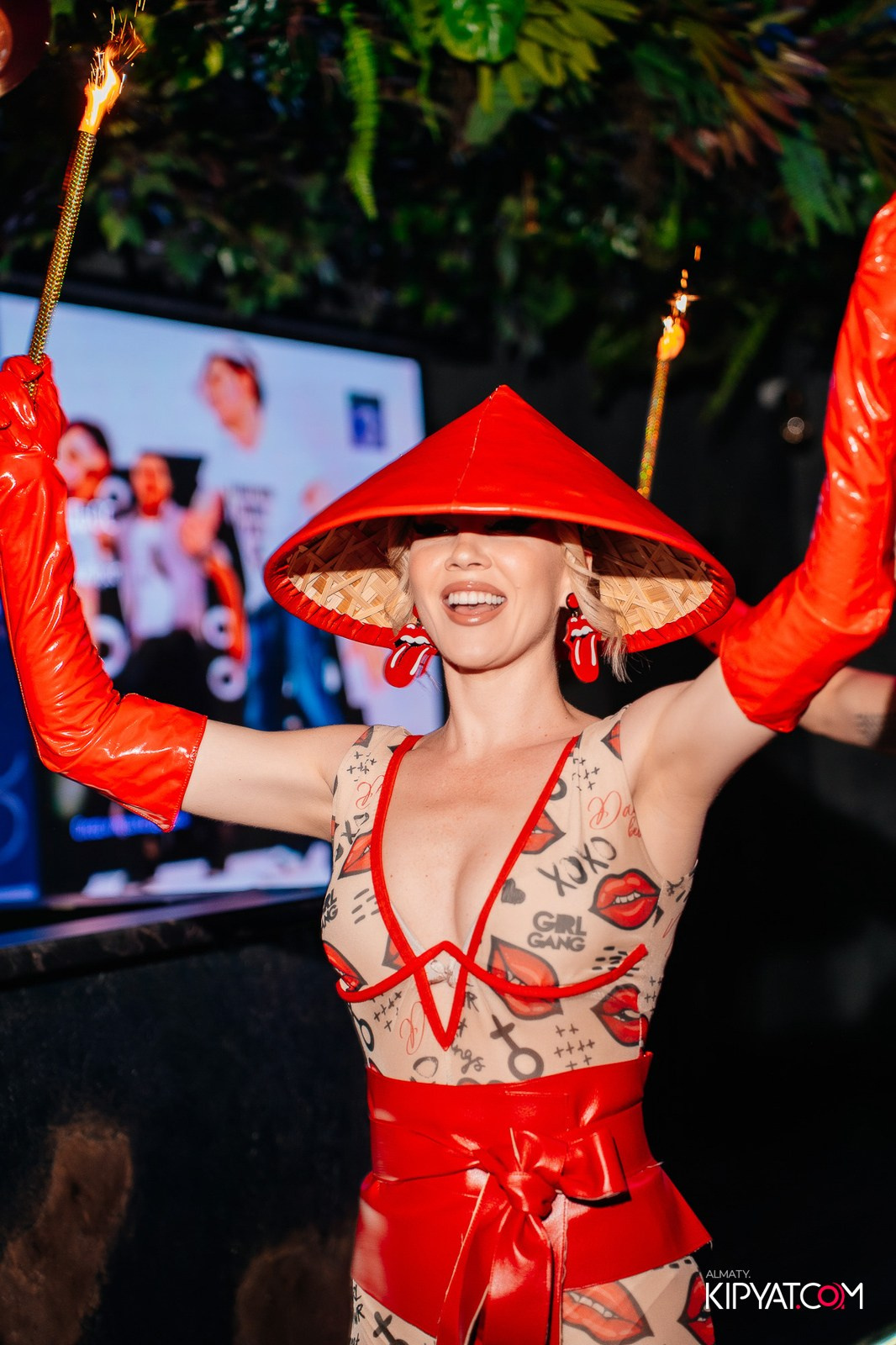 ДОРОГАЯ, Я НЕ ПИЛ. КИПЯТКОМ АЛМАТЫ!