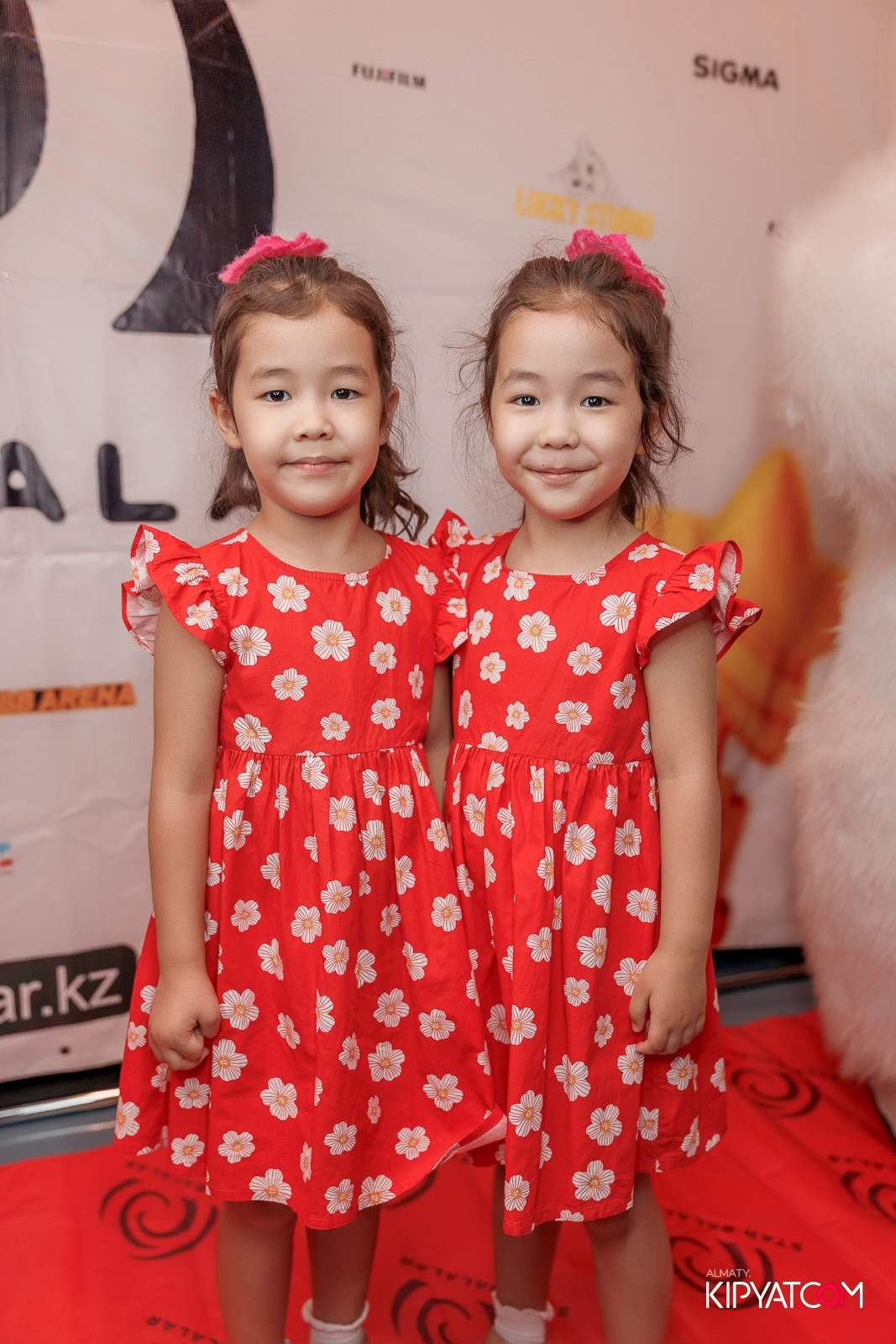 ПРЕЗЕНТАЦИЯ 10 ГРУППЫ КИНОПРОЕКТА STARBALALAR. КИПЯТКОМ АЛМАТЫ!