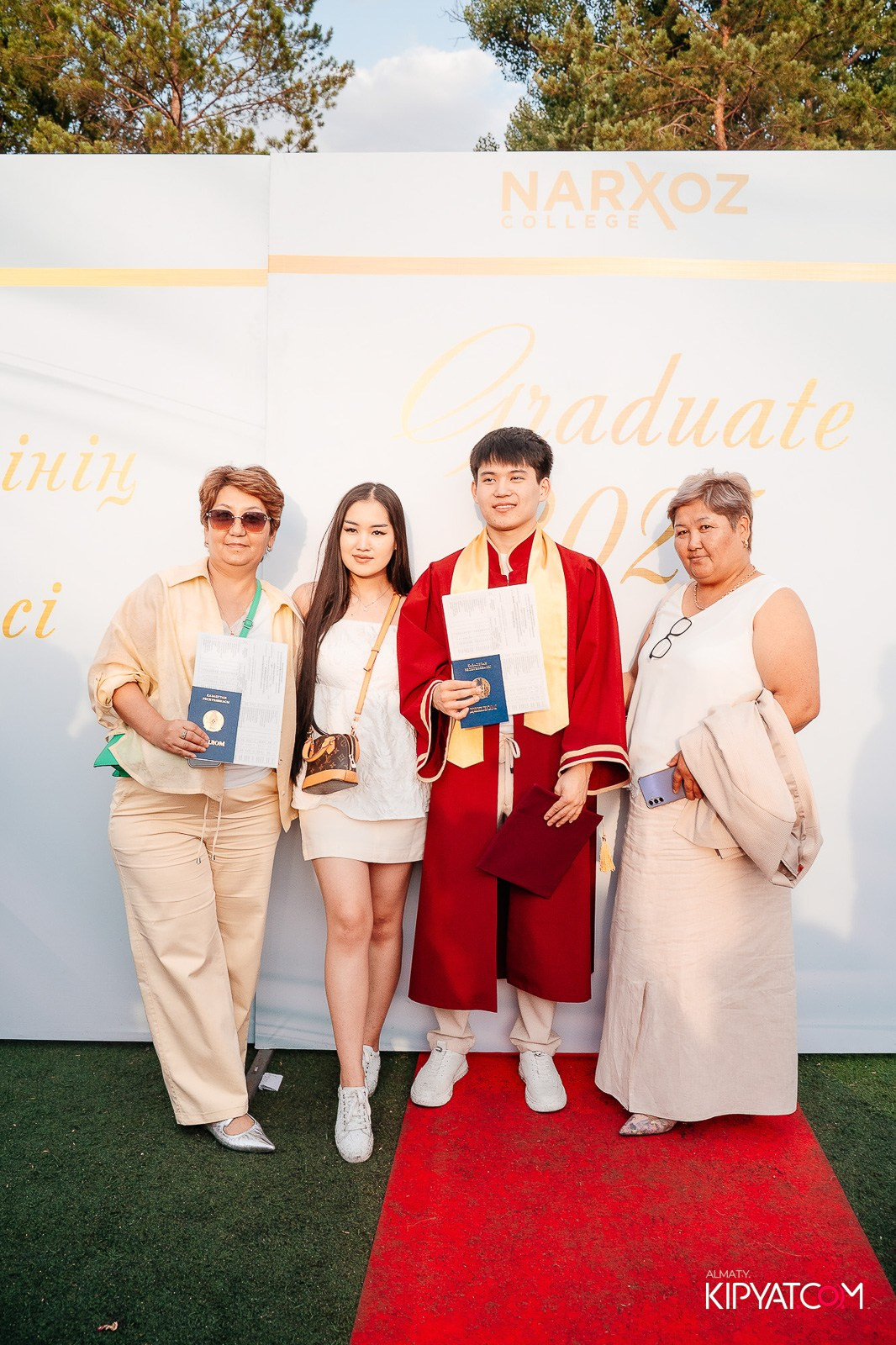 ВРУЧЕНИЕ ДИПЛОМОВ — НАРХОЗ КОЛЛЕДЖ. Part 2. КИПЯТКОМ АЛМАТЫ!