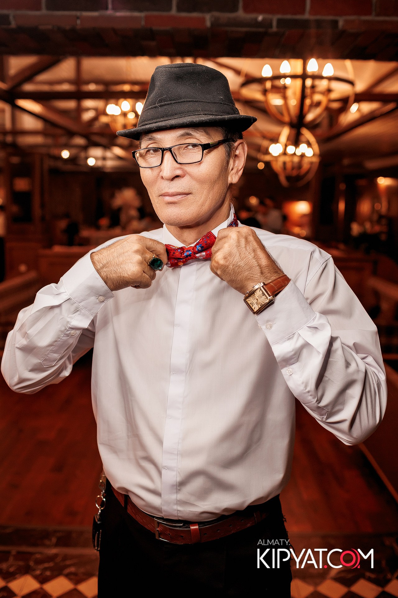 R.S'SULTAN. КИПЯТКОМ АЛМАТЫ!