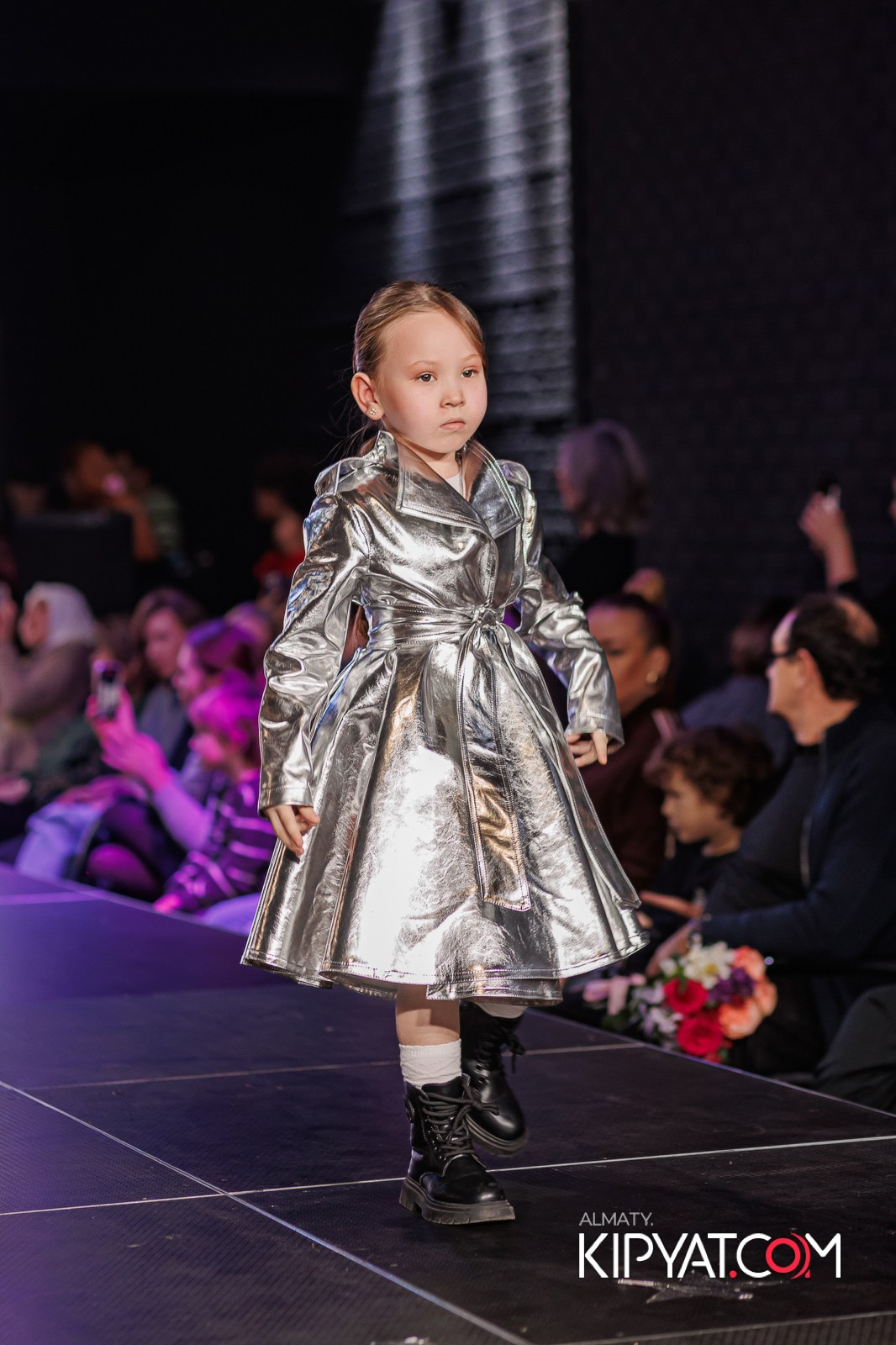 JUNIOR MODELS SHOW В РАМКАХ БЛАГОТВОРИТЕЛЬНОГО ПРОЕКТА МОДА ЗА СЧАСТЬЕ ДЕТЕЙ. КИПЯТКОМ АЛМАТЫ!