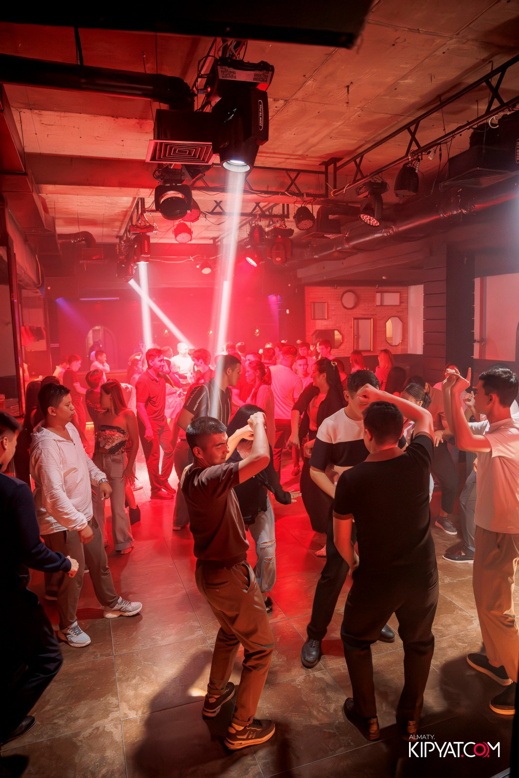 ARAGOSTA. КИПЯТКОМ АЛМАТЫ! Фотосъемка мероприятий в Алматы