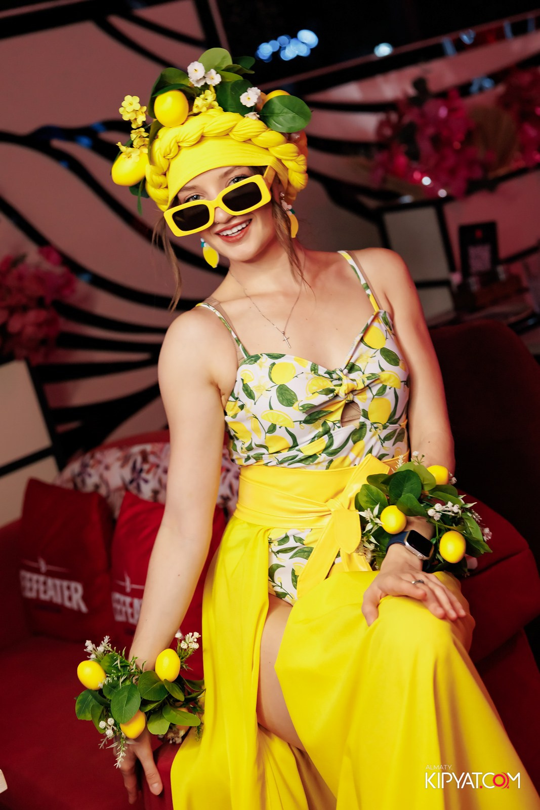 ЗАЯ, НА БИС. КИПЯТКОМ АЛМАТЫ!