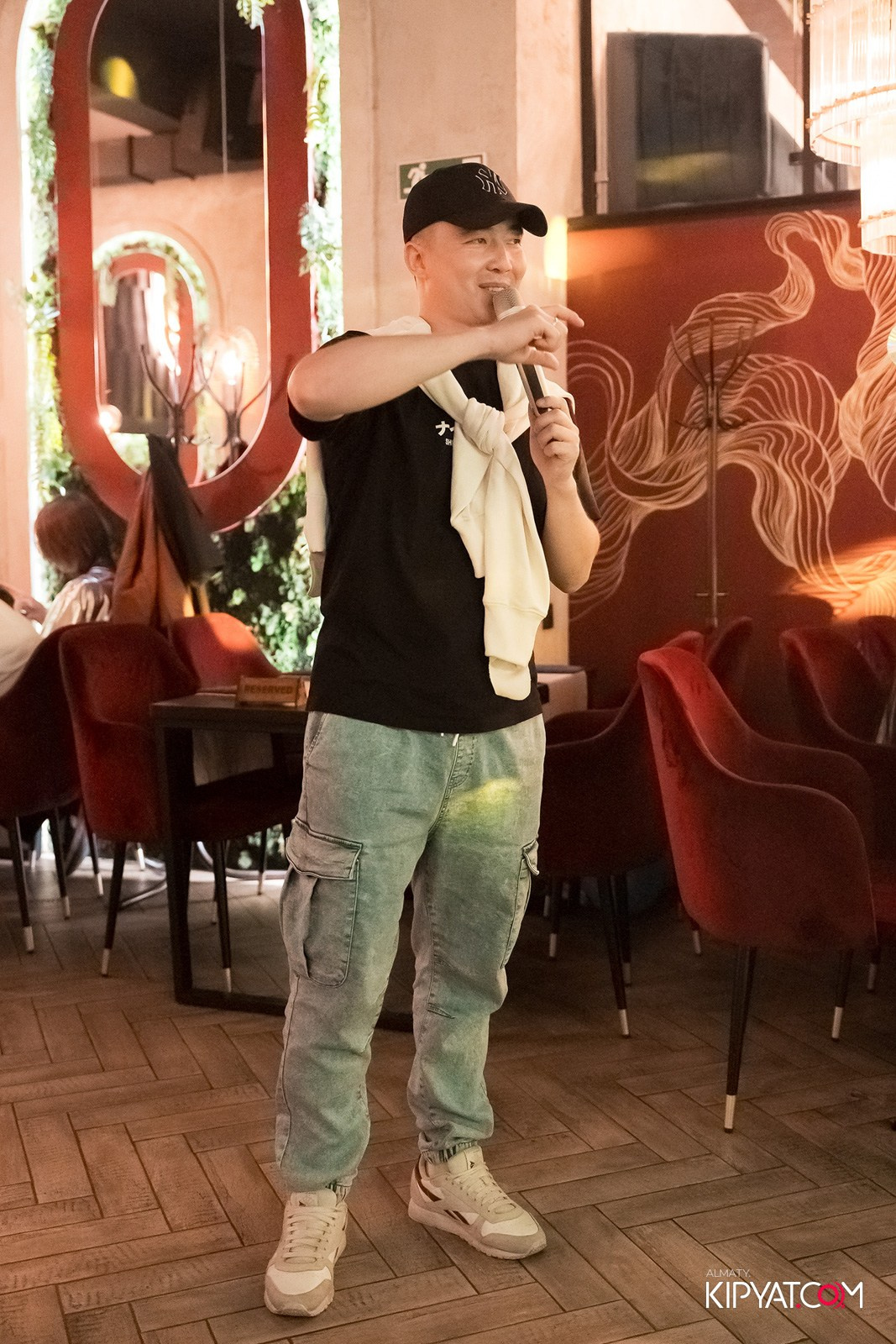 ВЕЧЕРИНКА 2000-Х ШИШКА PREMIUM. КИПЯТКОМ АЛМАТЫ!