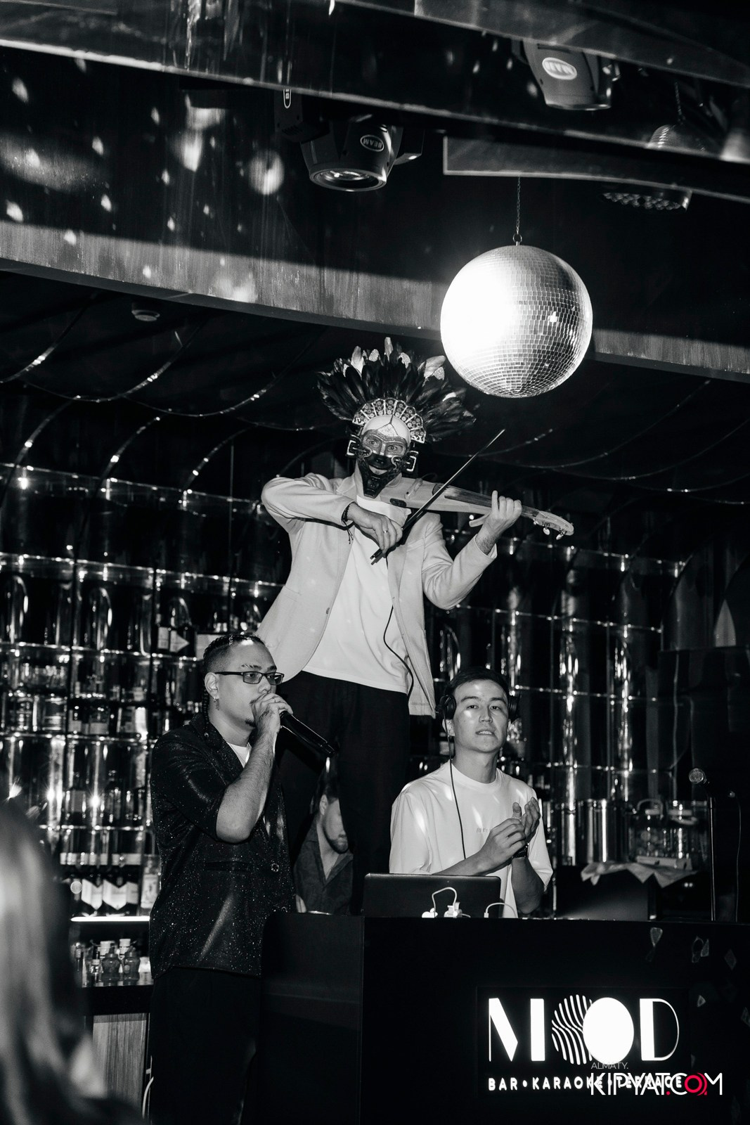 MOOD KARAOKE & TERRACE. КИПЯТКОМ АЛМАТЫ!