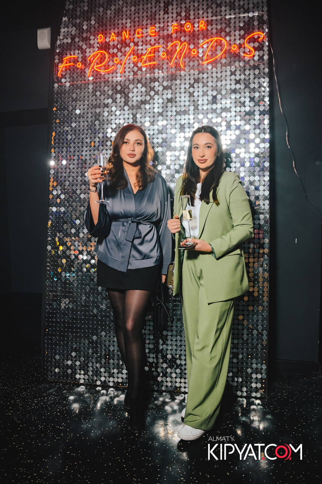 SANTA BARBARA — SPECIAL QUEST МИТЯ ФОМИН. КИПЯТКОМ АЛМАТЫ!