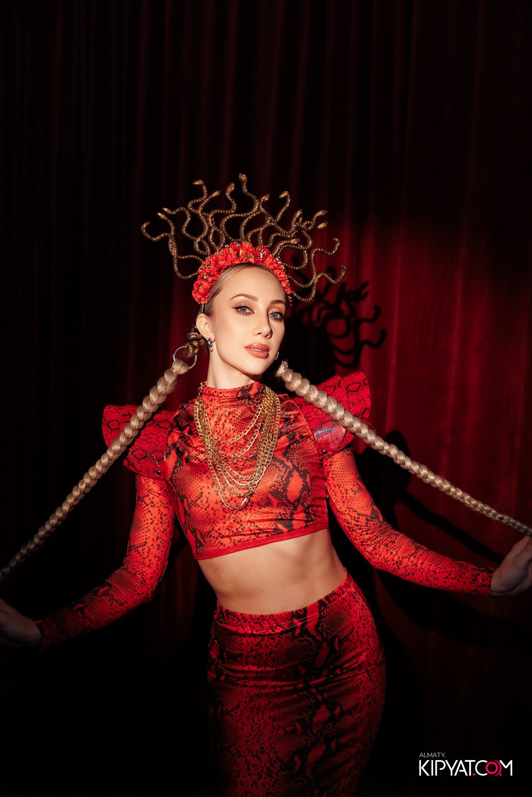 ЗАЯ, НА БИС. КИПЯТКОМ АЛМАТЫ!