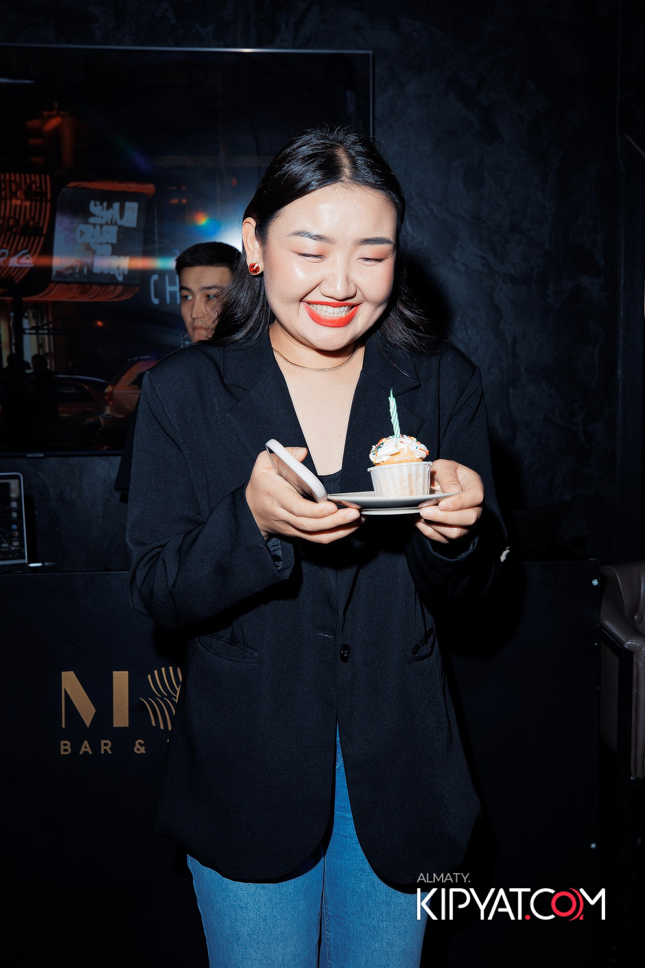 MOOD KARAOKE & TERRACE. КИПЯТКОМ АЛМАТЫ!