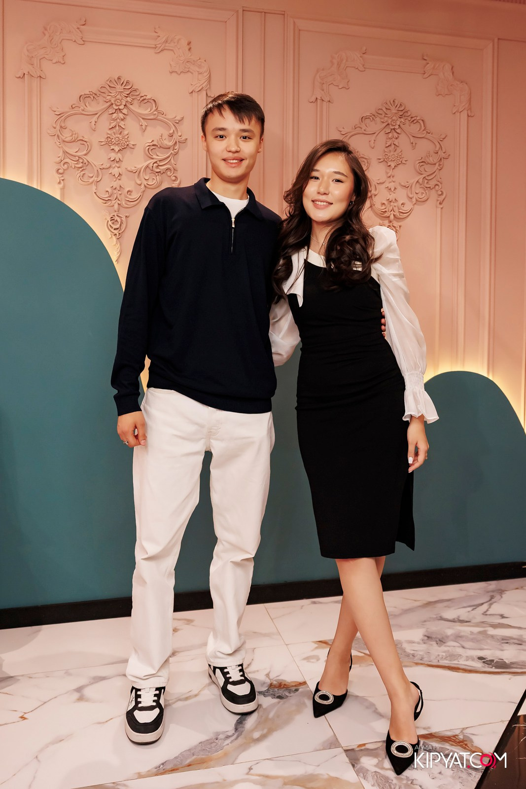 КАРАОКЕ JANYM SOUL НА МАРКОВА. КИПЯТКОМ АЛМАТЫ!