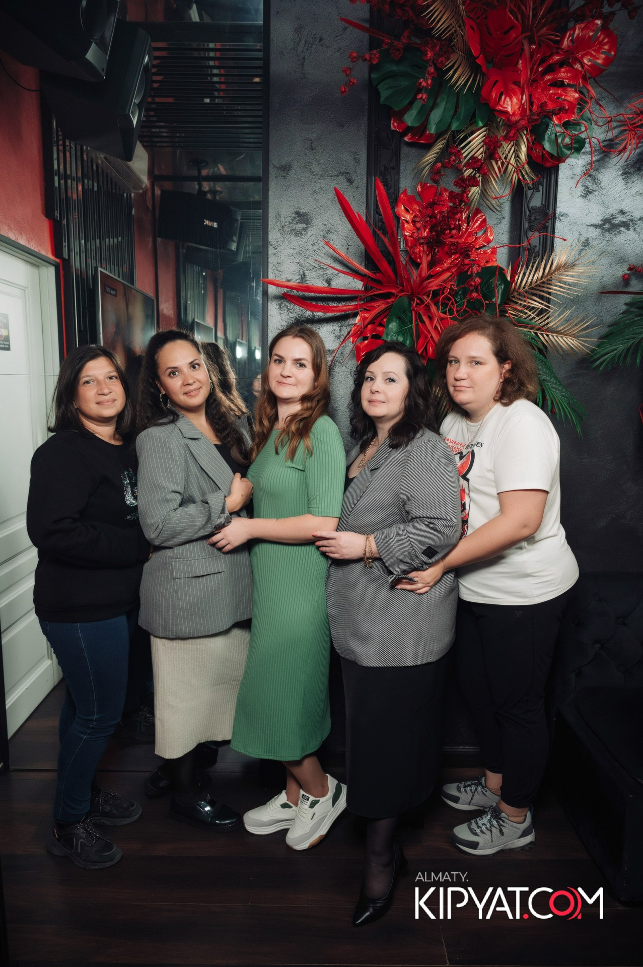 УХО И МЕДВЕДЬ НА САИНА. КИПЯТКОМ АЛМАТЫ!