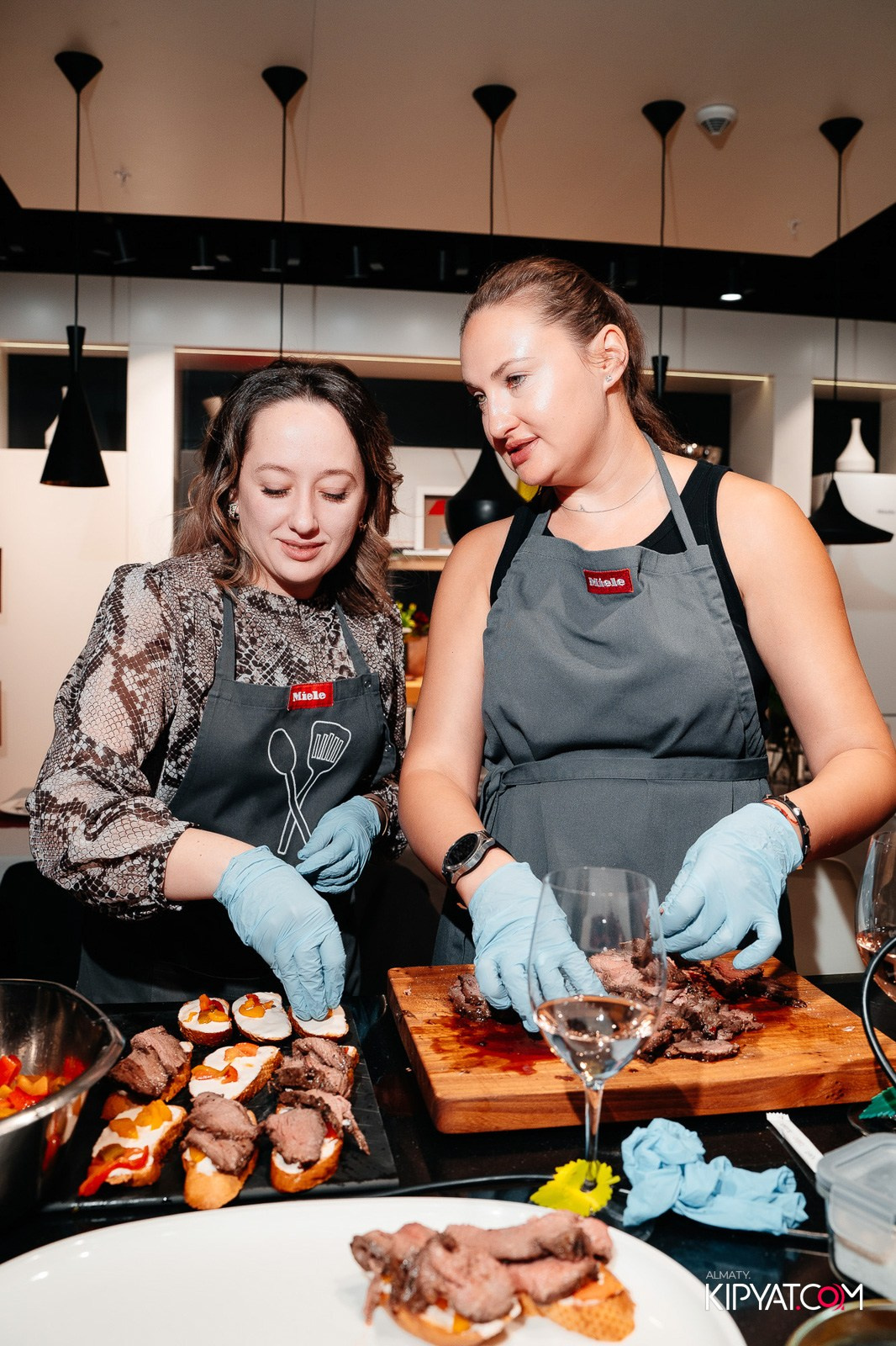 MIELE. КИПЯТКОМ АЛМАТЫ!