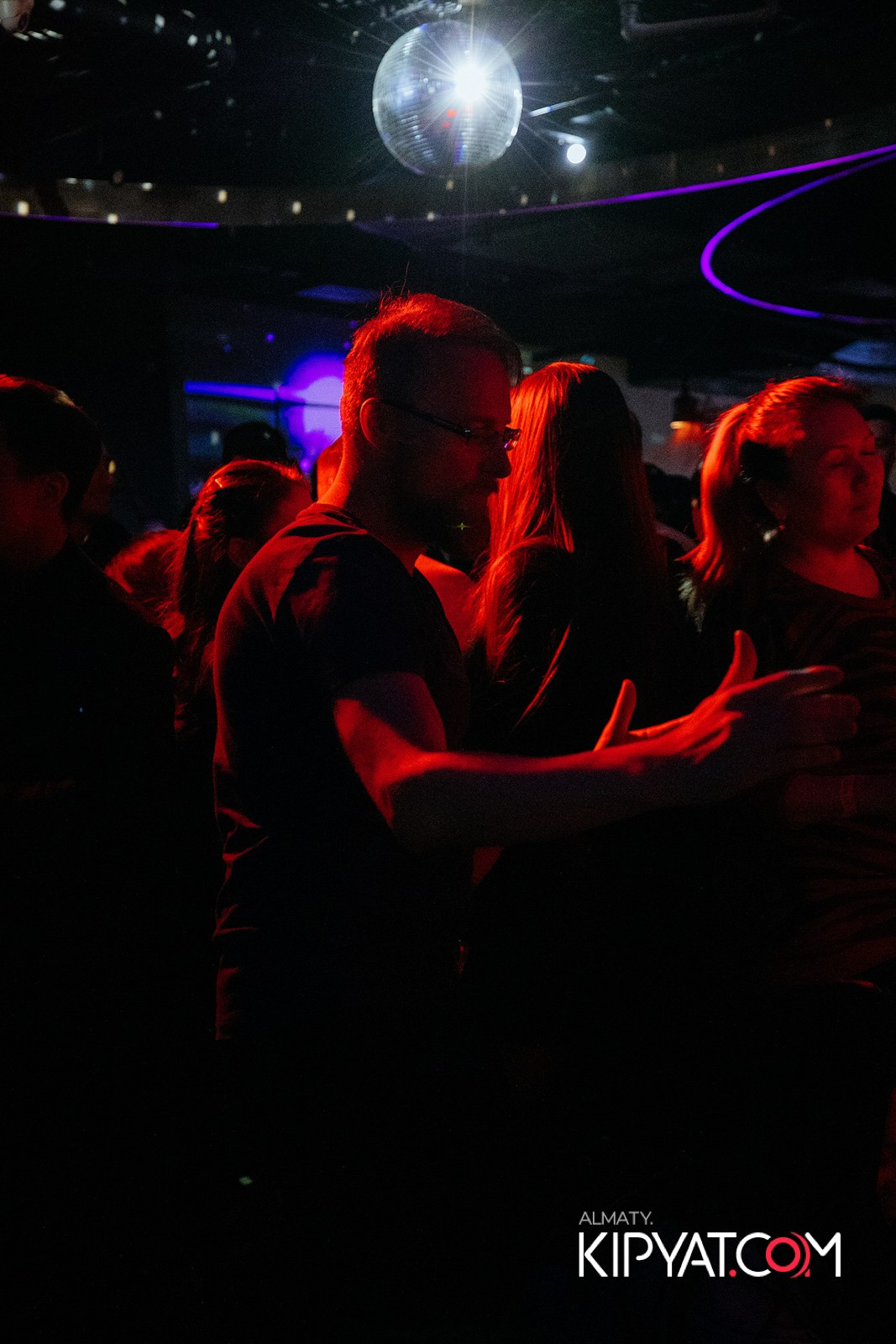 EVENT BAR. КИПЯТКОМ АЛМАТЫ!