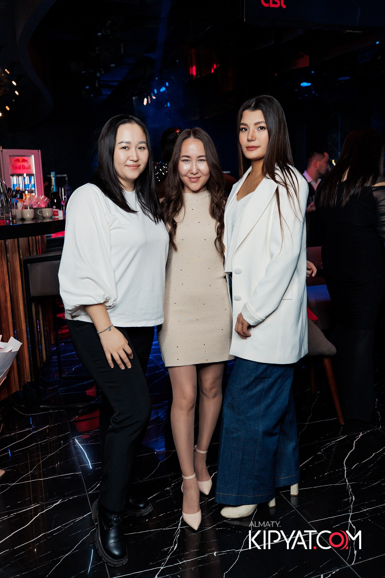 MOOD KARAOKE & TERRACE. КИПЯТКОМ АЛМАТЫ!