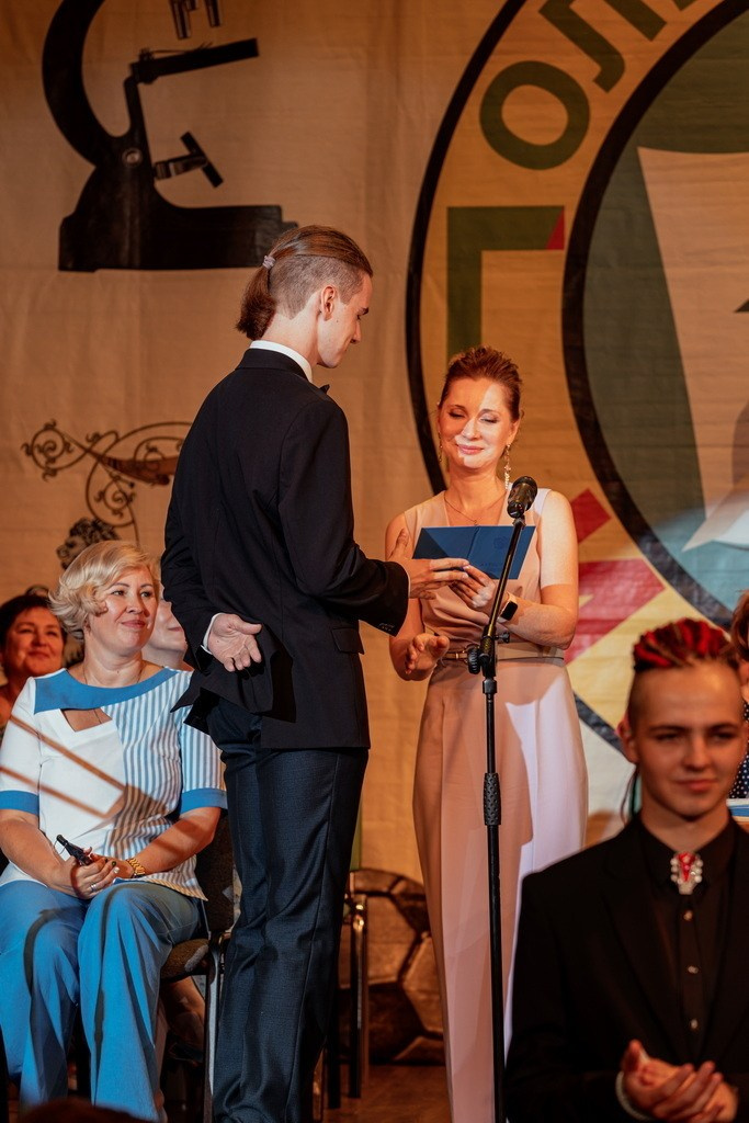 Выпускники 11 класса