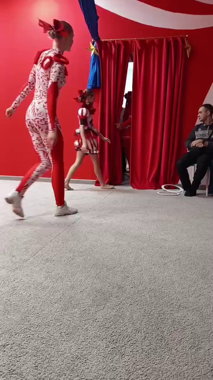 Наши в цирке. АНО «Центра социальных проектов «Путь в большой мир»