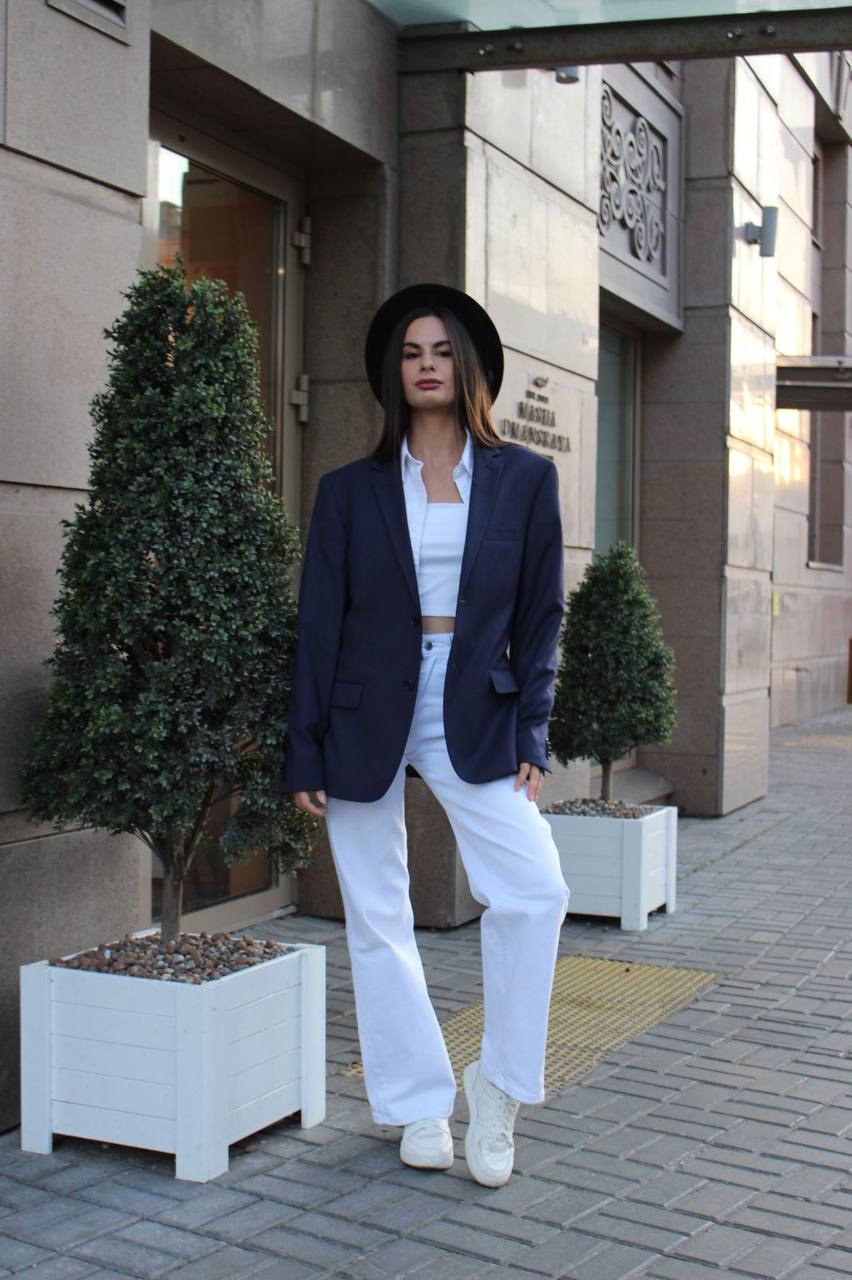 Модель для съемки на маркетплейсы Ильмира Казань| Sale Easy