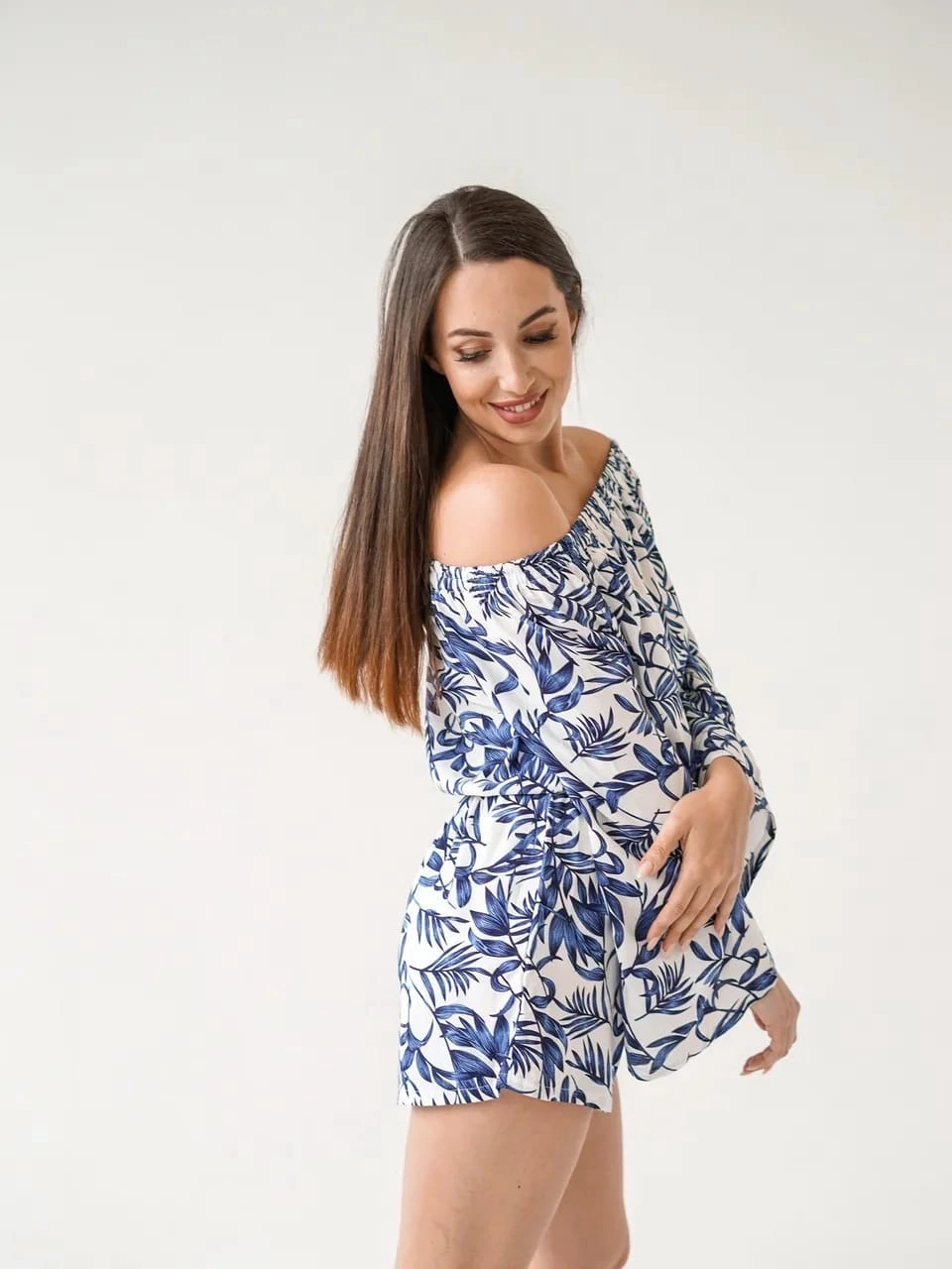 Модель для предметной съемки Юлия 9 Н.Новгород | Sale Easy