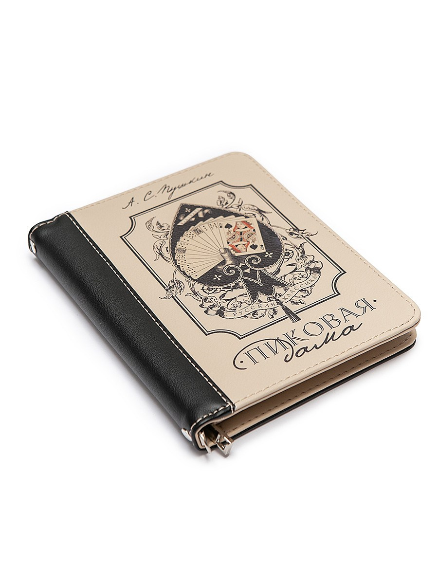 Сумка-клатч. Контент фотограф, съемка для маркетплейсов, фуд съемка и репортажи в Новосибирске Ралия Галеева