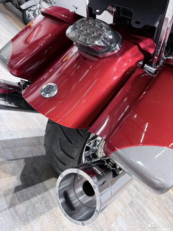 Купить Harley-Davidson CVO Road Glide (Ruby Red / Palladium Silver) (Touring) — подробнее на сайте. Hello Davidson, Москва. Только хорошие мотоциклы…