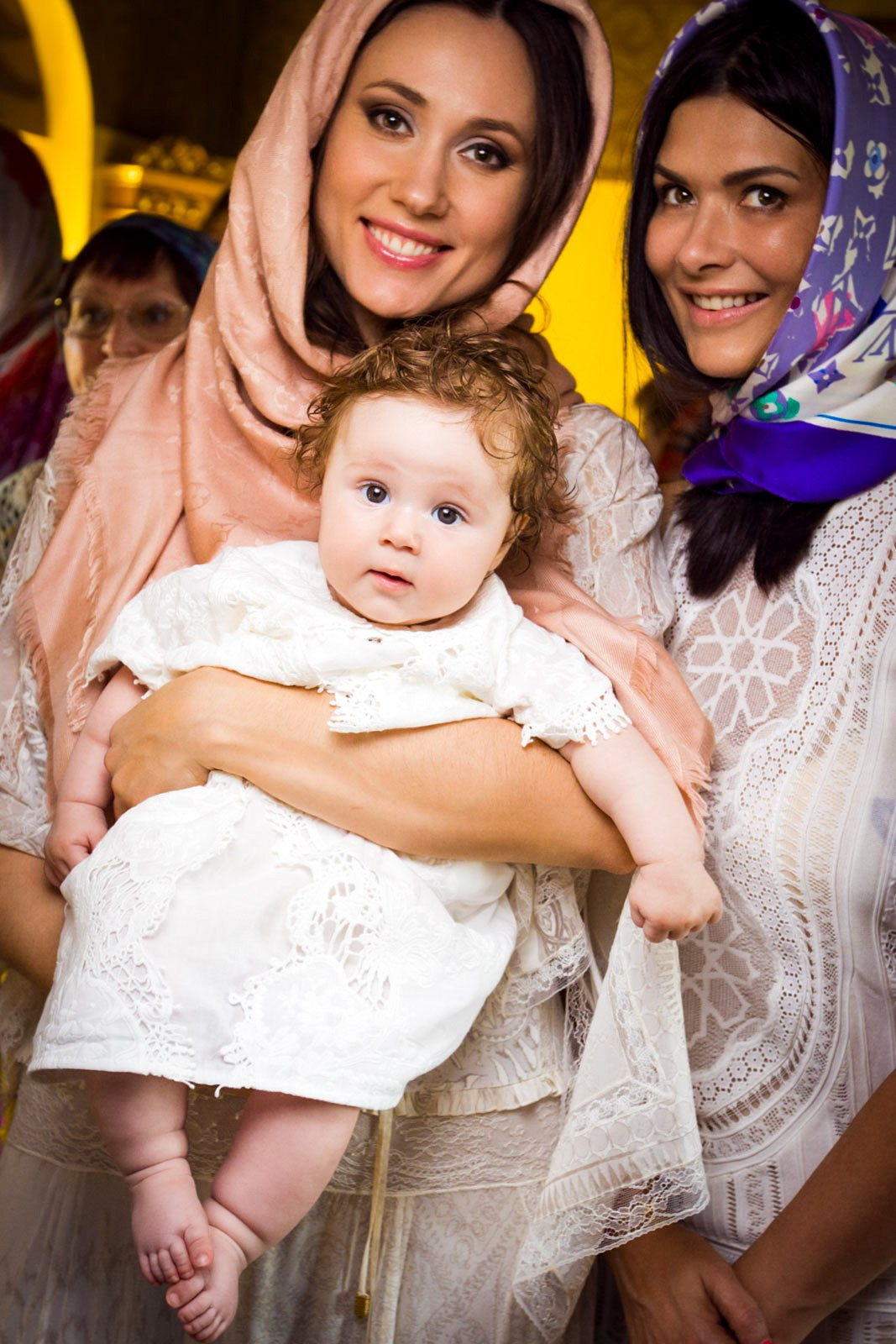 ВЫПИСКА И КРЕЩЕНИЕ. Фотограф и видеограф для бизнеса в Москве — фуд, рестораны, интерьер, контент | Sizov Studio