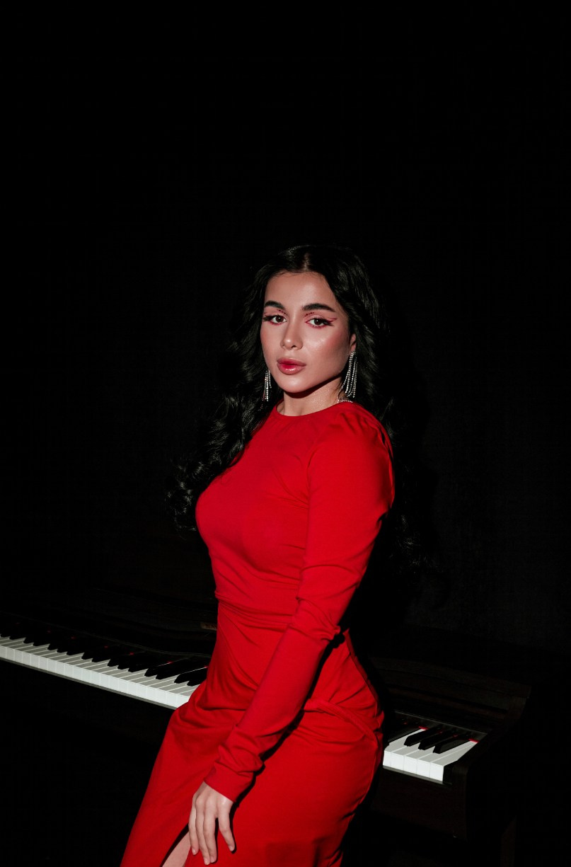 Карина. Фотограф Стилист Тюмень Вера Хайруллина