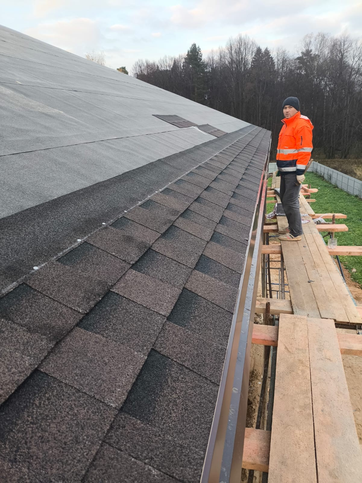 крепление мягкой кровли