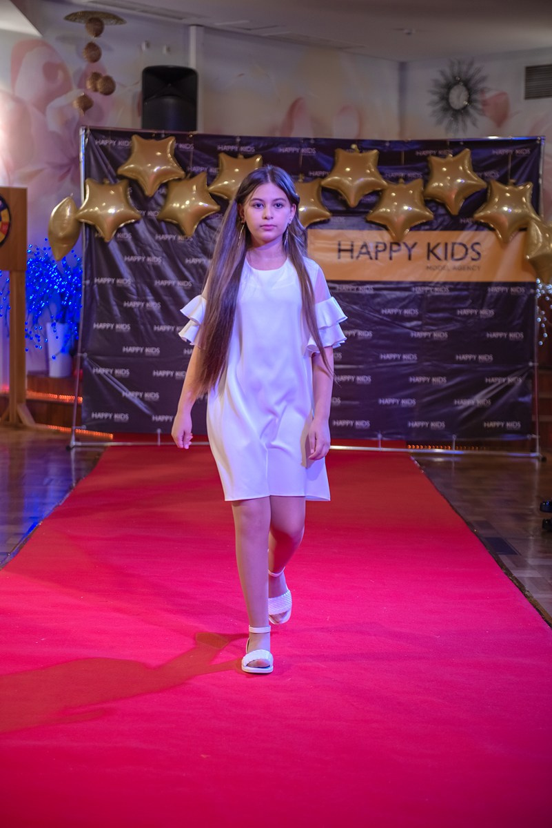 HAPPYkids дефиле санаторий Октябрьский. Семейный и коммерческий фотограф в Сочи Александр Бодунов