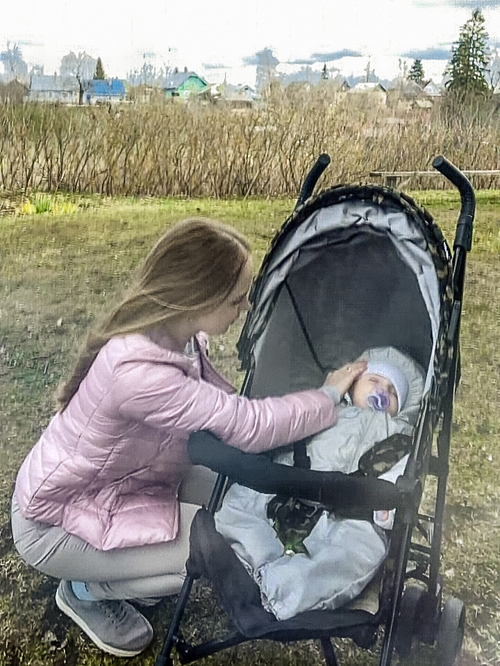 Онлайн-фотопрогулка с Анной и её семьёй. Семейный и индивидуальный фотограф Life style в Санкт-Петербурге Мария