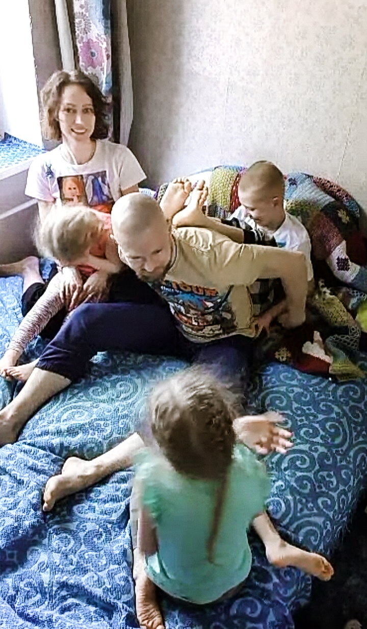 Семейная онлайн-фотосессия с Тоней,. Семейный и индивидуальный фотограф Life style в Санкт-Петербурге Мария