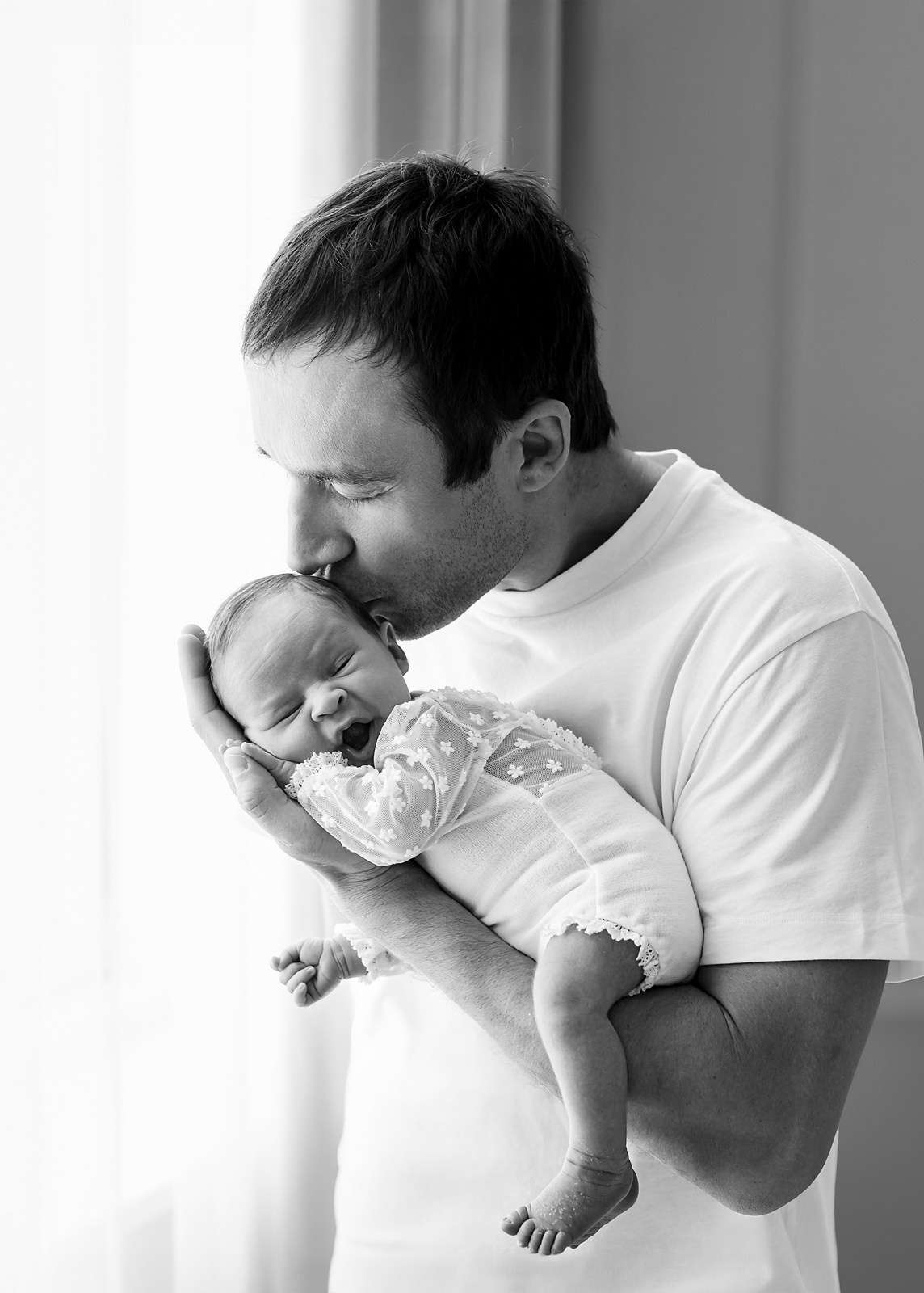 Семейные кадры. Фотограф новорождённых в Казани Нейля Гильмутдинова ньюборн