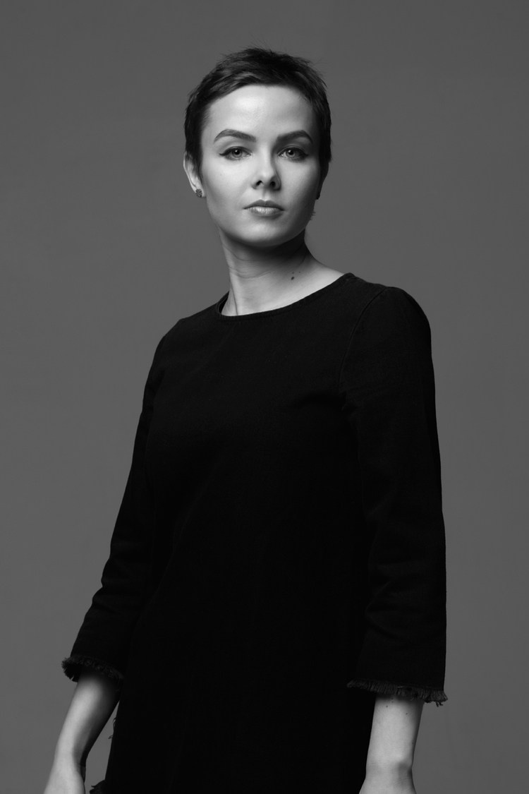 Рекламный фотограф в Москве, рекламная съемка и ретушь, студийная съемка для актерского портфолио, портретный фотограф Москва 