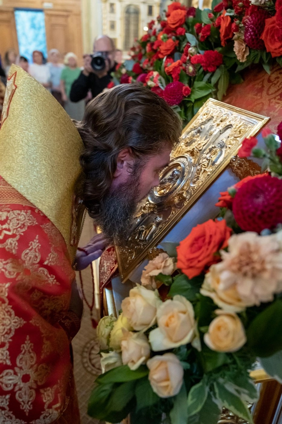 В КАНУН СОБОРА САРАТОВСКИХ СВЯТЫХ СОВЕРШЕНО СОБОРНОЕ АРХИЕРЕЙСКОЕ БОГОСЛУЖЕНИЕ. Саратовское Северо-Западное благочиние