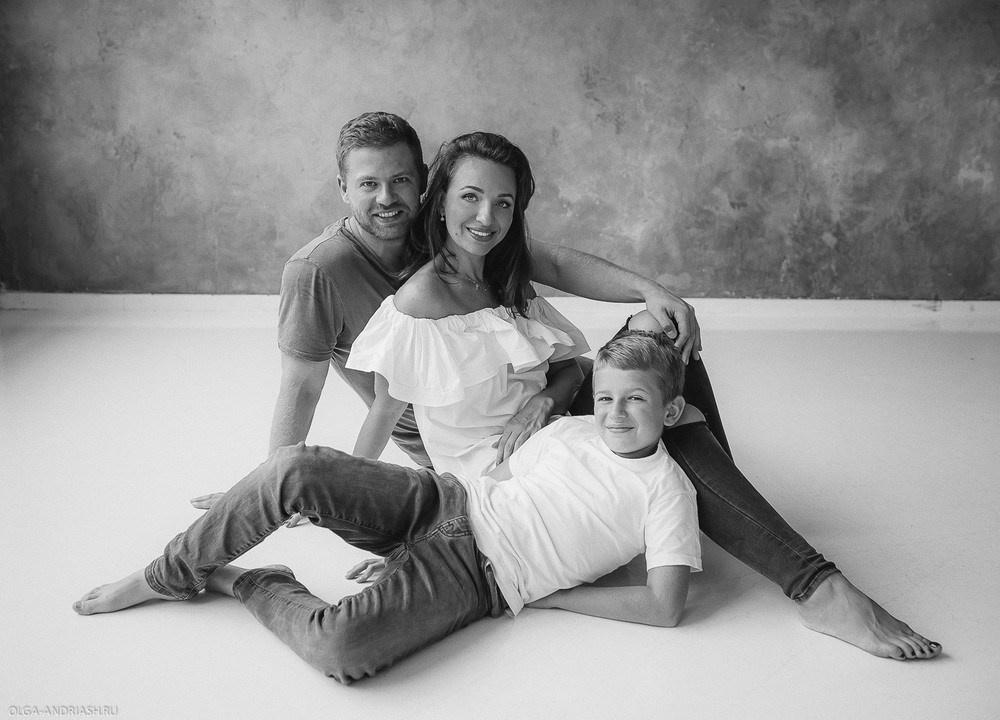 Семейная в студии. Семейный, портретный и свадебный фотограф в Санкт-Петербурге и Москве