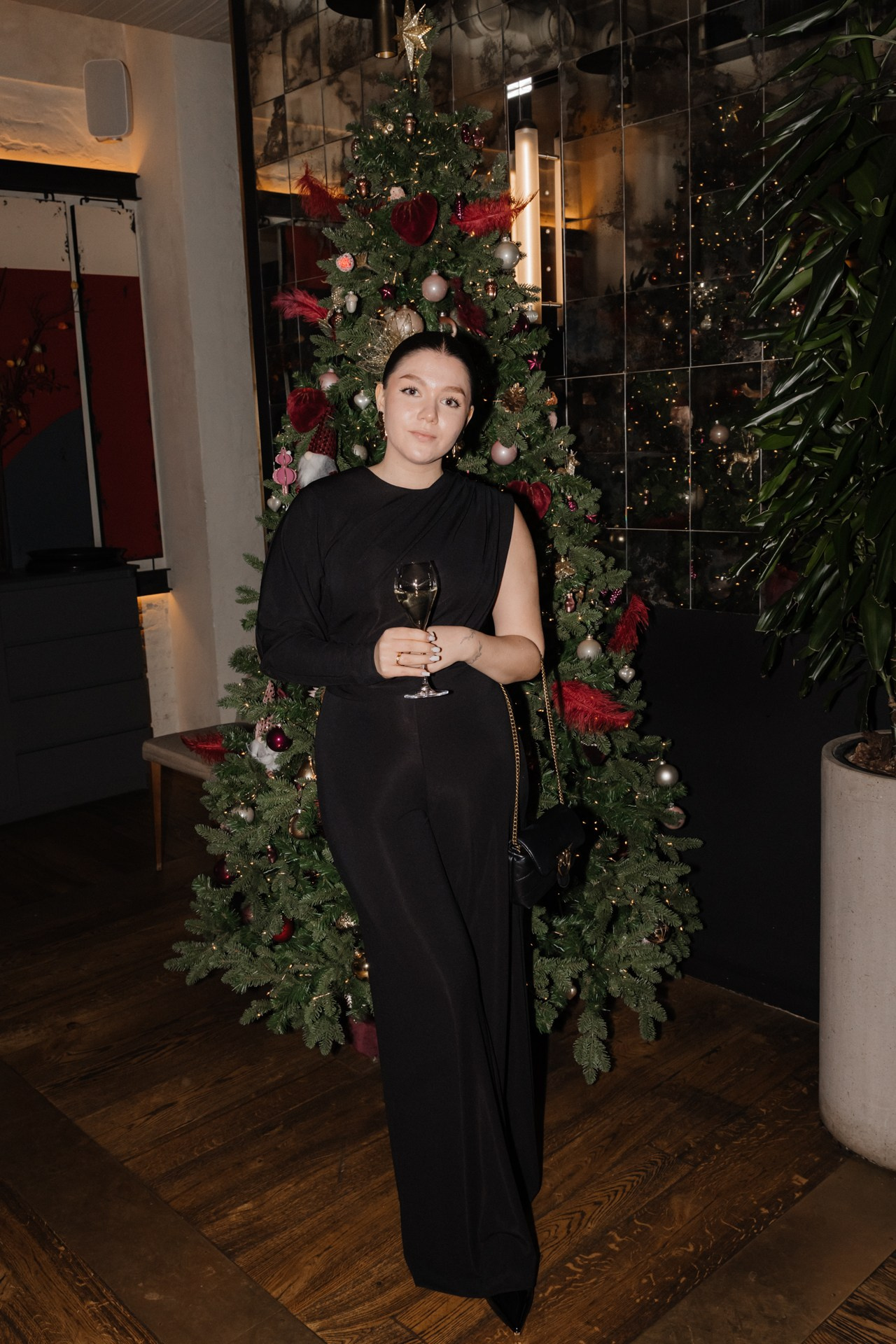 Event in sixty four. VICTORIA SHU