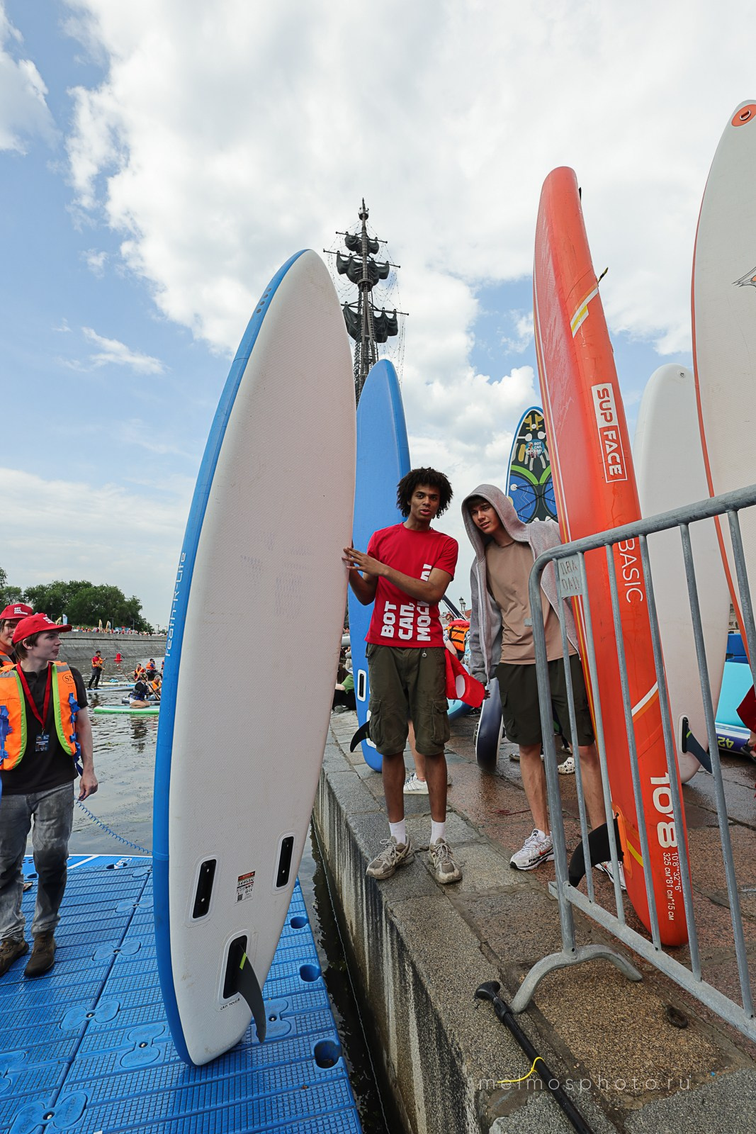 Сап-фестиваль «Вот сап, Москва!». Репортажный, архитектурный, театральный и файн-арт фотограф Лена Мельникова в Москве