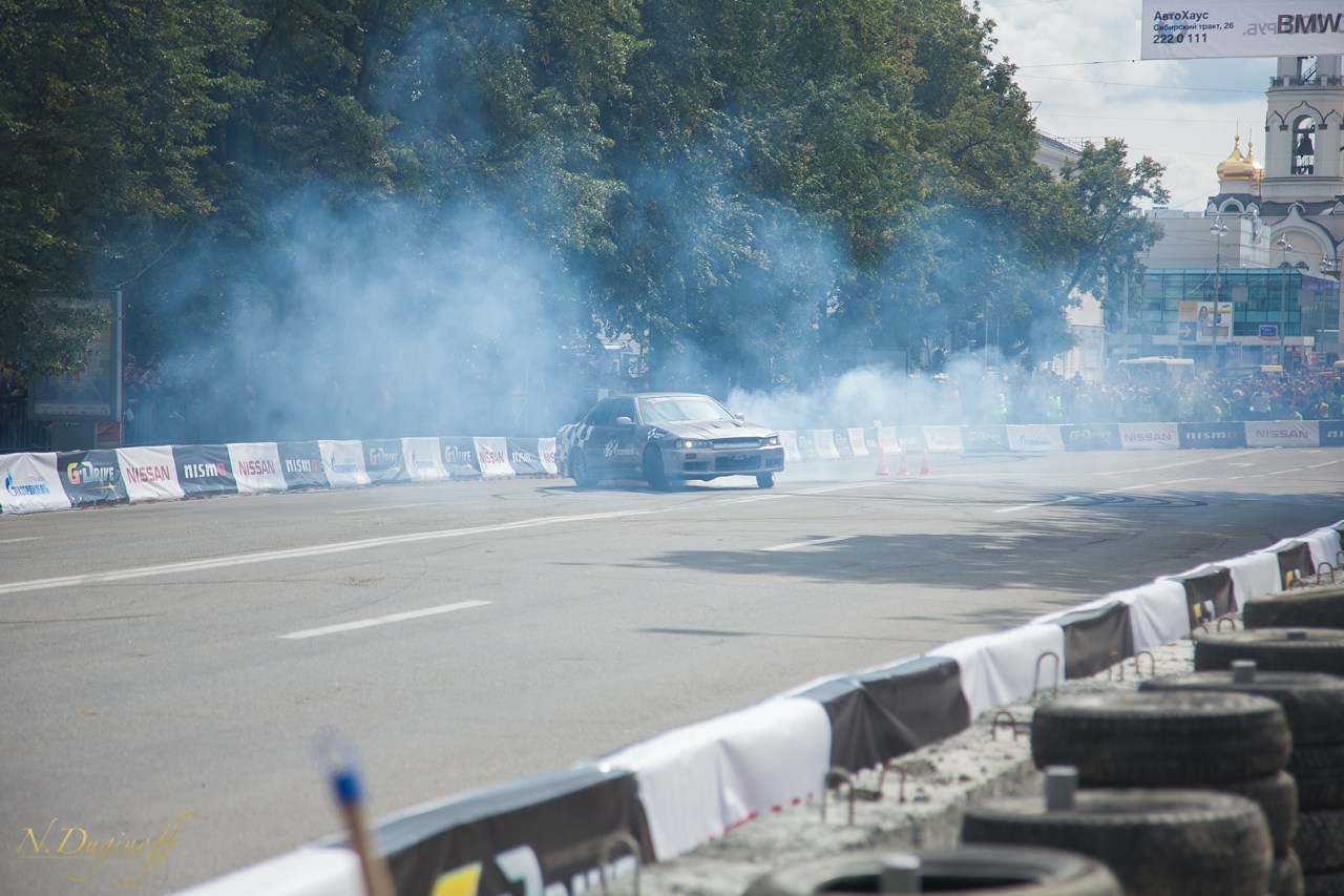 Nissan Nissmo Drive. Профессиональный фотограф Дугинов Николай | Екатеринбург