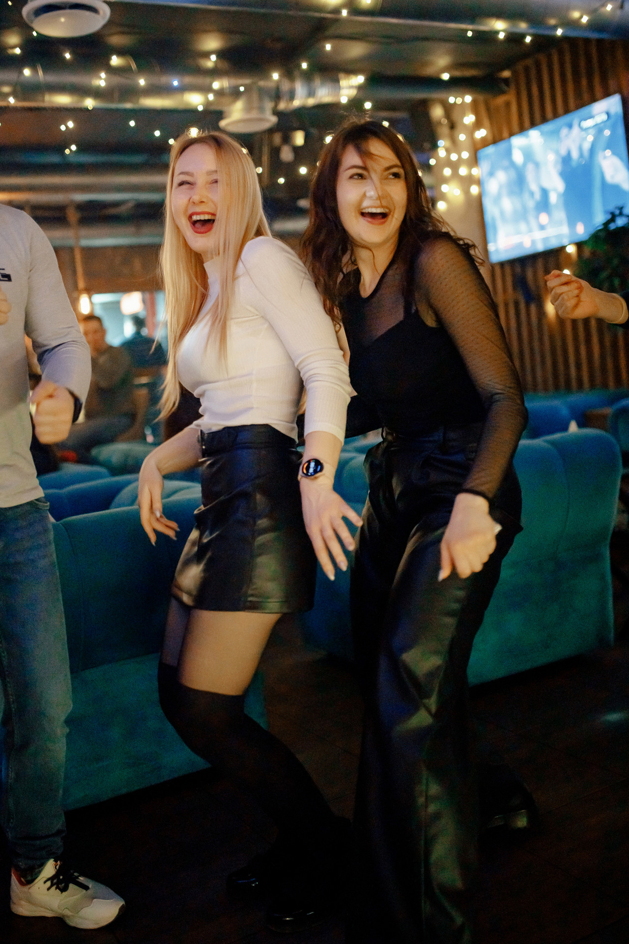 01\04\2022 Караоке в Мяте. Мята Спортивная — Кальянная, караоке, бар в Минске