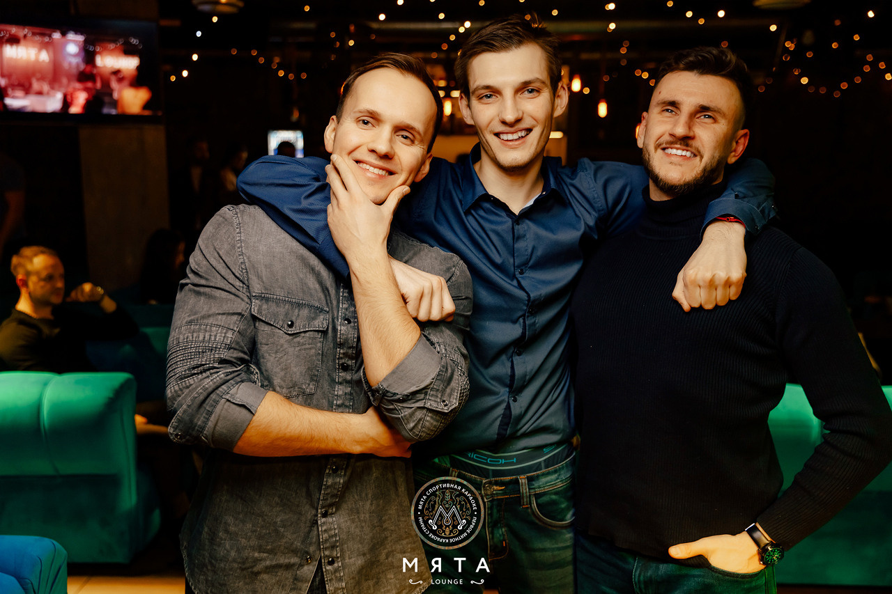 25\12\21 Новогоднее караоке в Мяте. Мята Спортивная — Кальянная, караоке, бар в Минске