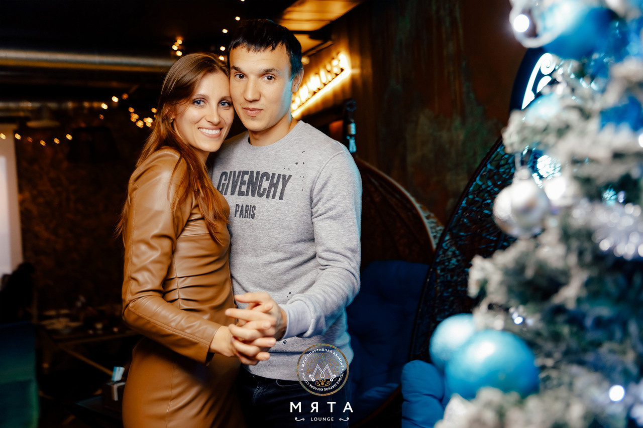 25\12\21 Новогоднее караоке в Мяте. Мята Спортивная — Кальянная, караоке, бар в Минске