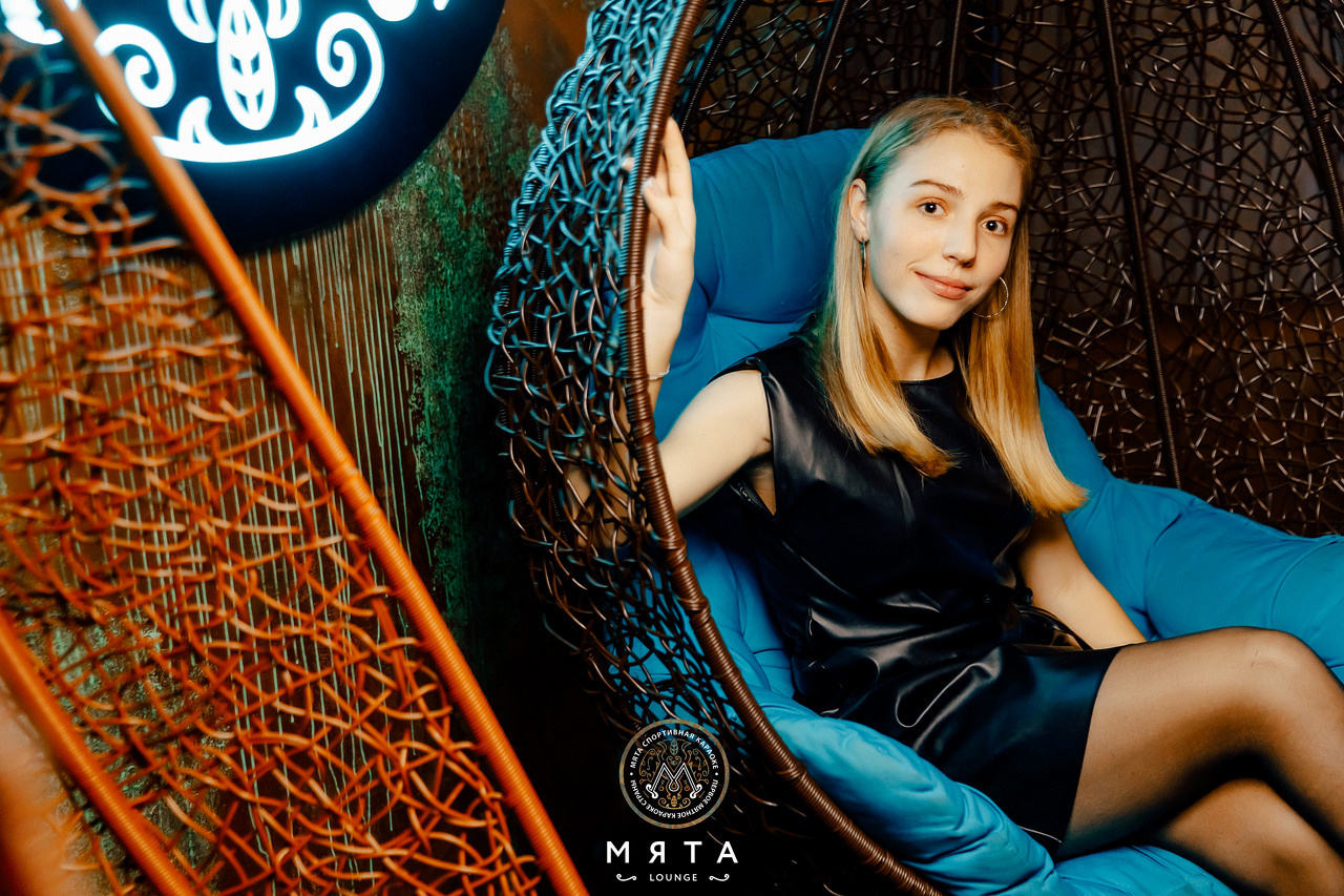 25\12\21 Новогоднее караоке в Мяте. Мята Спортивная — Кальянная, караоке, бар в Минске