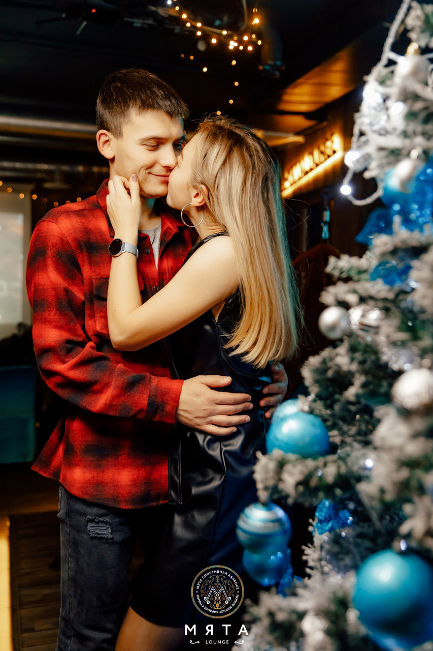 25\12\21 Новогоднее караоке в Мяте. Мята Спортивная — Кальянная, караоке, бар в Минске