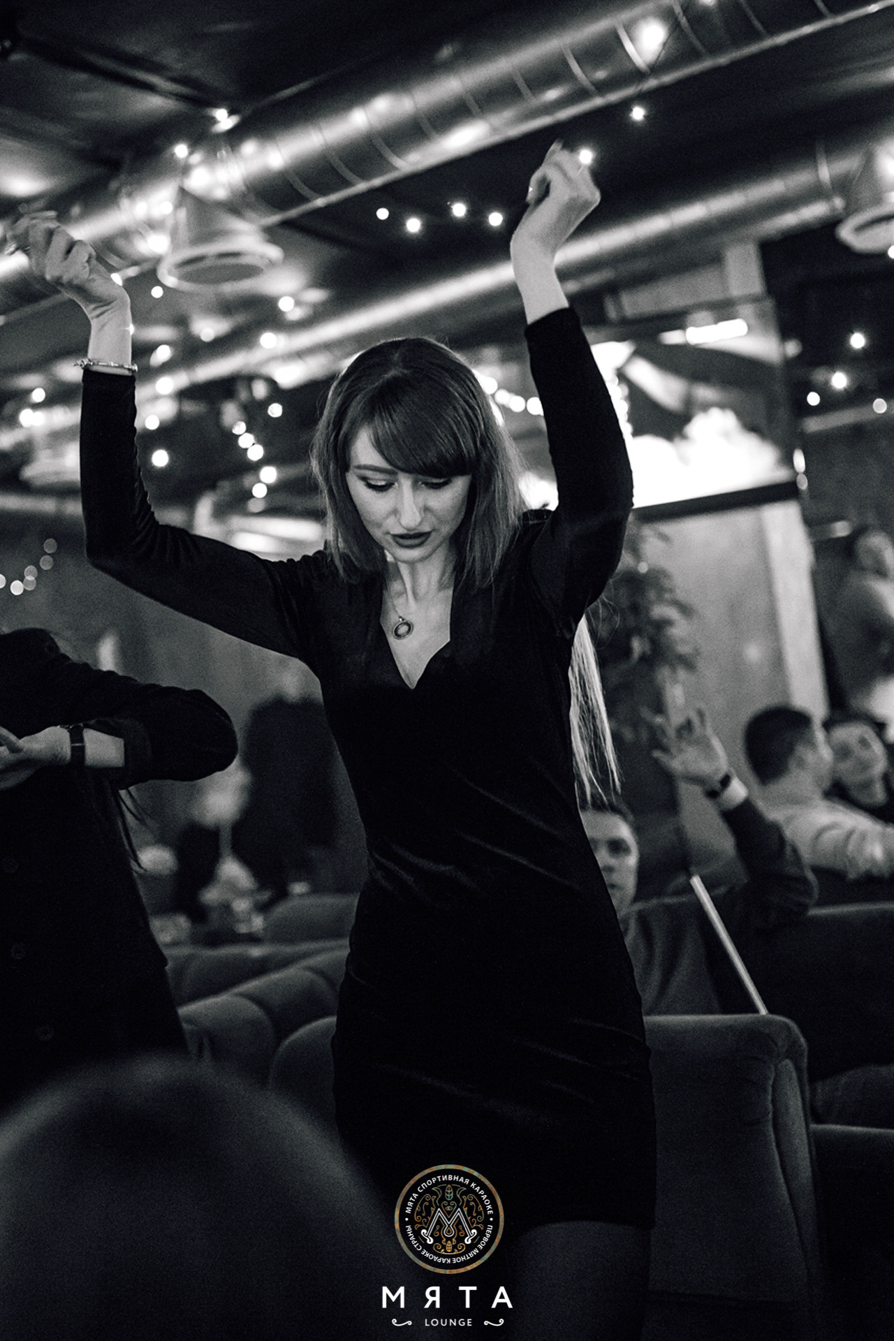 24\12\21 Новогоднее караоке в Мяте. Мята Спортивная — Кальянная, караоке, бар в Минске