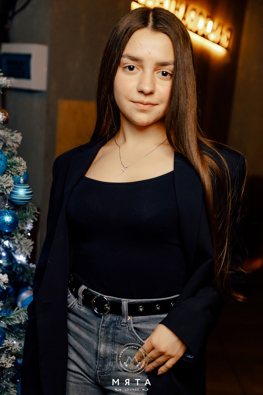 25\12\21 Новогоднее караоке в Мяте. Мята Спортивная — Кальянная, караоке, бар в Минске