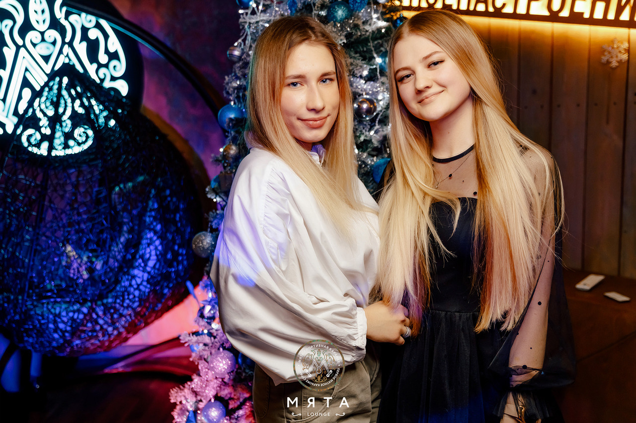 25\12\21 Новогоднее караоке в Мяте. Мята Спортивная — Кальянная, караоке, бар в Минске